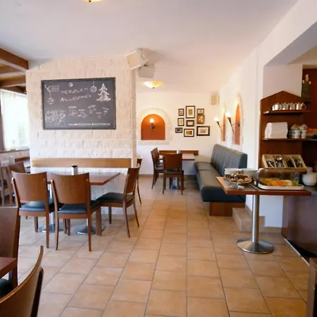 Gaestehaus Parkblick Gasthuis 3*