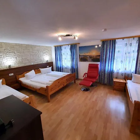 帕克布里克旅馆 3* 鲁斯特