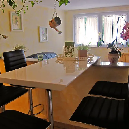 帕克布里克旅馆 3* 鲁斯特