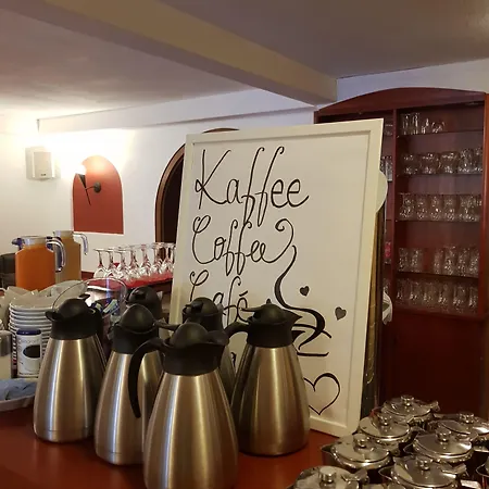 帕克布里克旅馆 招待所 鲁斯特