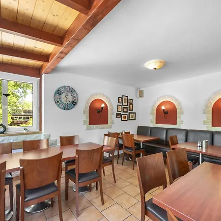 Gaestehaus Parkblick Pensjonat Rust