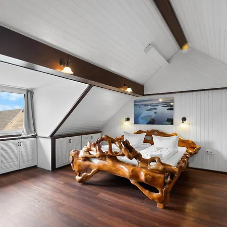 Gaestehaus Parkblick 3*