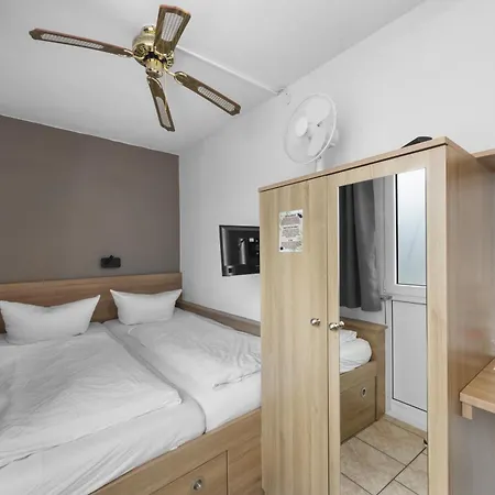 Gaestehaus Parkblick Pensjonat 3*