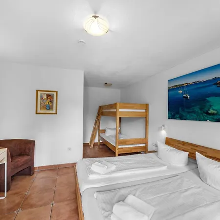 Gaestehaus Parkblick 3* 러스트