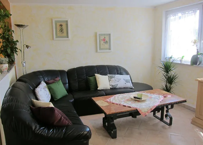 Πανσιόν Gaestehaus Parkblick 3*